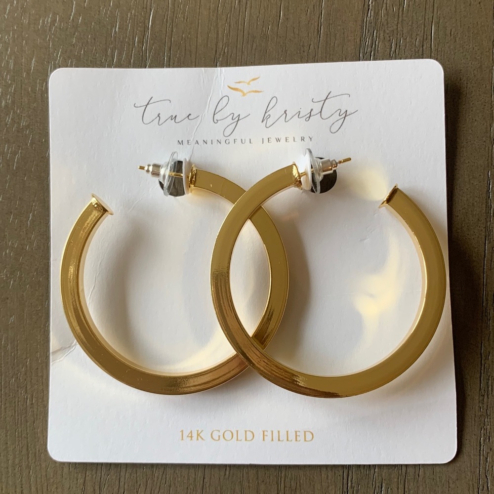 Chunky Gold Hoop